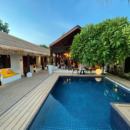 Atholhu Residence Fehendhoo Exterior foto